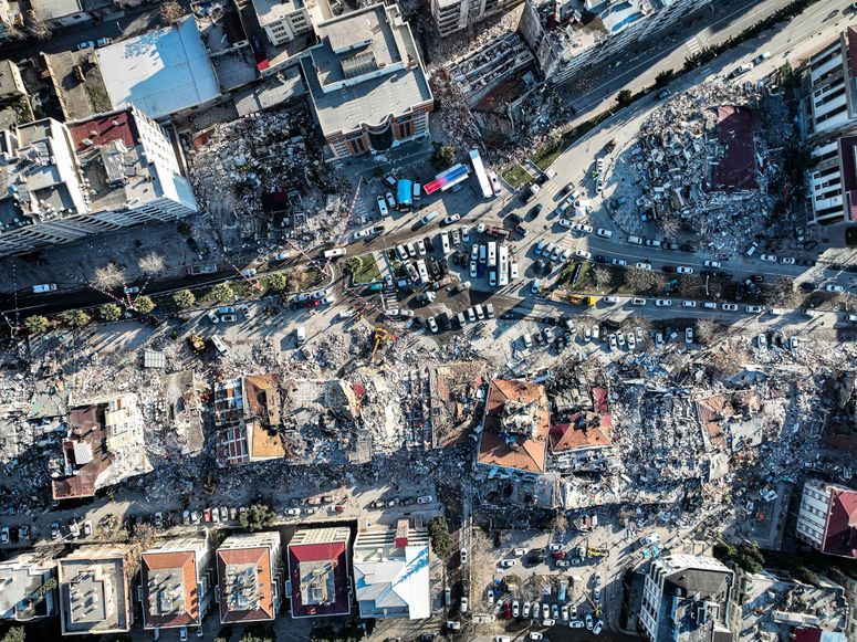 Vista aérea de la destrucción del terremoto en Maras, Turquía